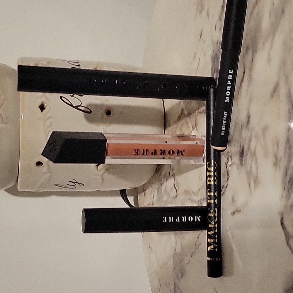 Morphe makeup bundle!